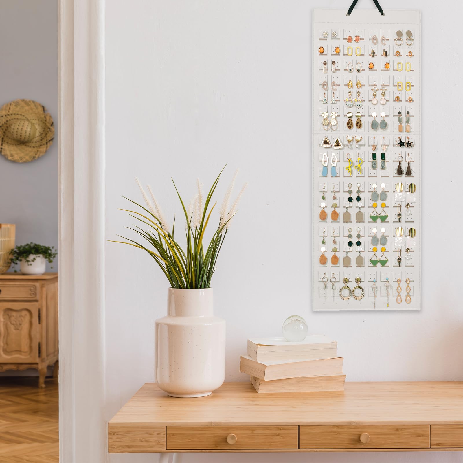 Lolalet Porta Orecchini Organizer, Porta Orecchini da Appendere 608 Fori per Orecchini -Beige, 1 Pezzi