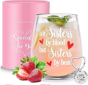 كؤوس نبيذ مع عبارة Not Sisters by Blood but Heart اقوال مضحكة لأفضل صديق هدايا عيد ميلاد للنساء والفتيات فكرة هدية الحب 