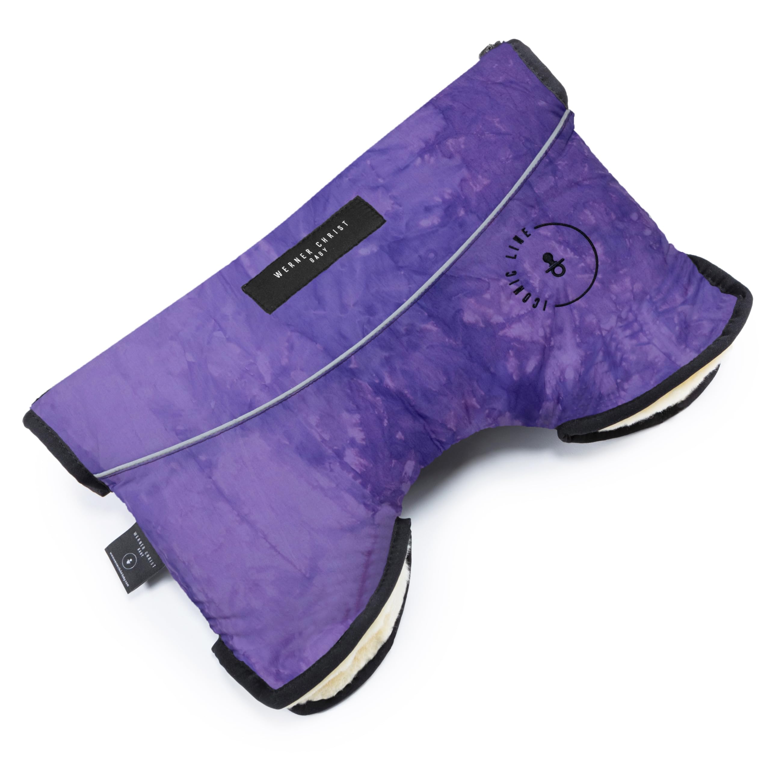 Kinderwagen-Muff aus Lammfell von WERNER CHRIST BABY - MOFFY ICONIC LINE ist der ideale Handwärmer für Buggys aus medizinischem Fell, einfache Handhabung, Handmuff in violet