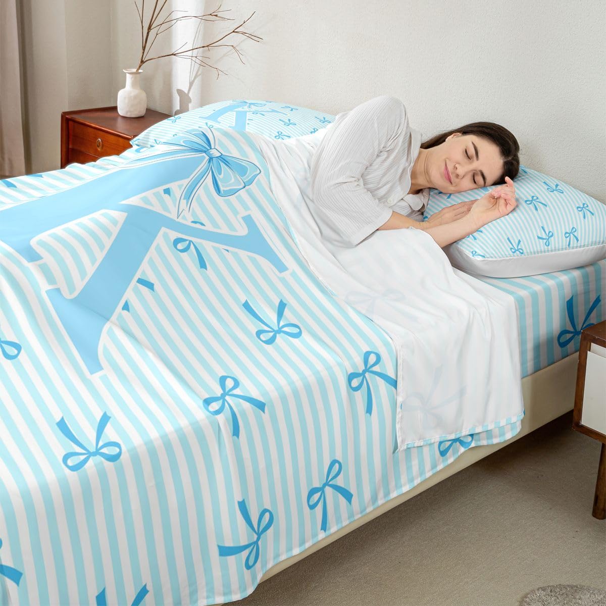 Homewish Spersonalizowane prześcieradła z literą K podwójna urocza niebieska kokarda zestaw pościeli marzycielska księżniczka kokarda zestaw pościeli - Kawaii kokardki dziewczęce dopasowane płaskie