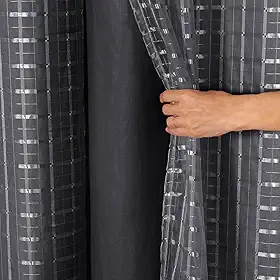Cortina Blackout PVC c/Tecido Voil Xadrez - 2,0m (Comprimento) x 1,40m (Altura) - Quarto, Sala, Escritório, Cozinha... (Preto)