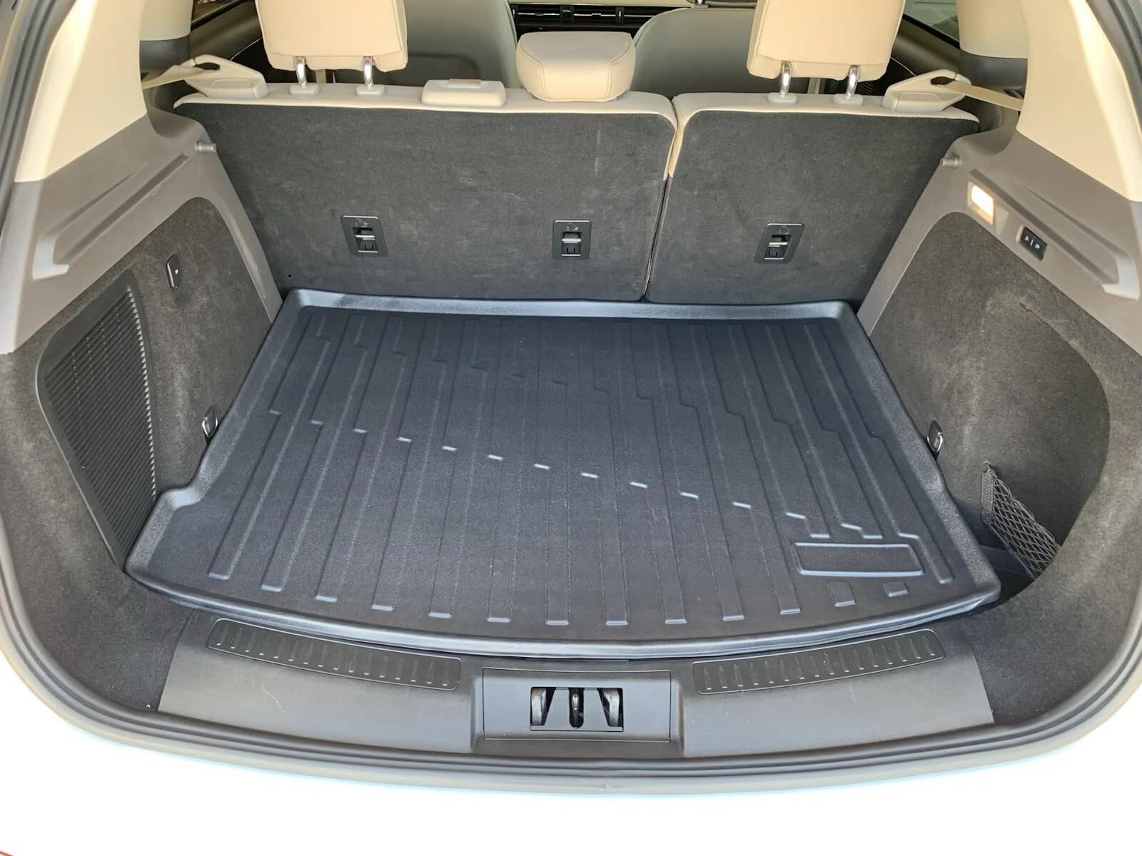 Floor Cargo Liner – Trunk Mat for Lincoln Corsair 2020–2026 – Weather – Resistant Trunk Mats for Cars with Raised Lip – Non-Slip Car Tray Pad Boot – Laser Pre-Cut Design