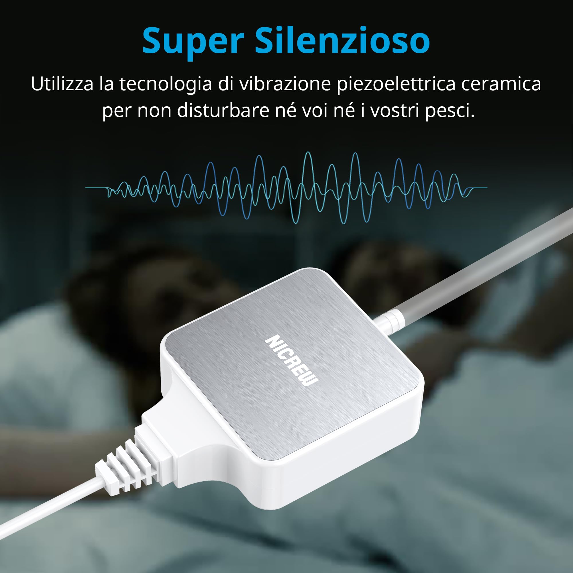NICREW Ossigenatore per Acquario fino a 40 L, Nano Aeratore Ultra-Silenzioso <33 dB, Accessori per Acquario Nano, 18 L/H, 1,5W
