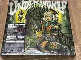 【レア】VAMPS UNDERWORLD 数量限定特別BOX仕様初回限定盤C VAMPS 数量限定特別BOX仕様初回限定盤C UNDERWORLD *ディスク欠