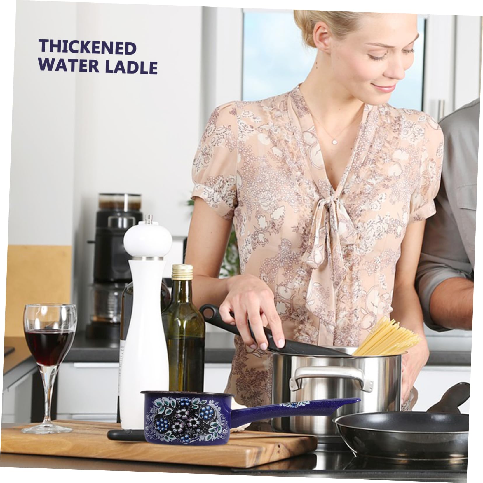 Vintage Emaille Wasserkelle Blau mit Griff, 1 Stück | Klein für Küche und Restaurant, Geeignet für Wasser und Früchte, Ergonomisches Design