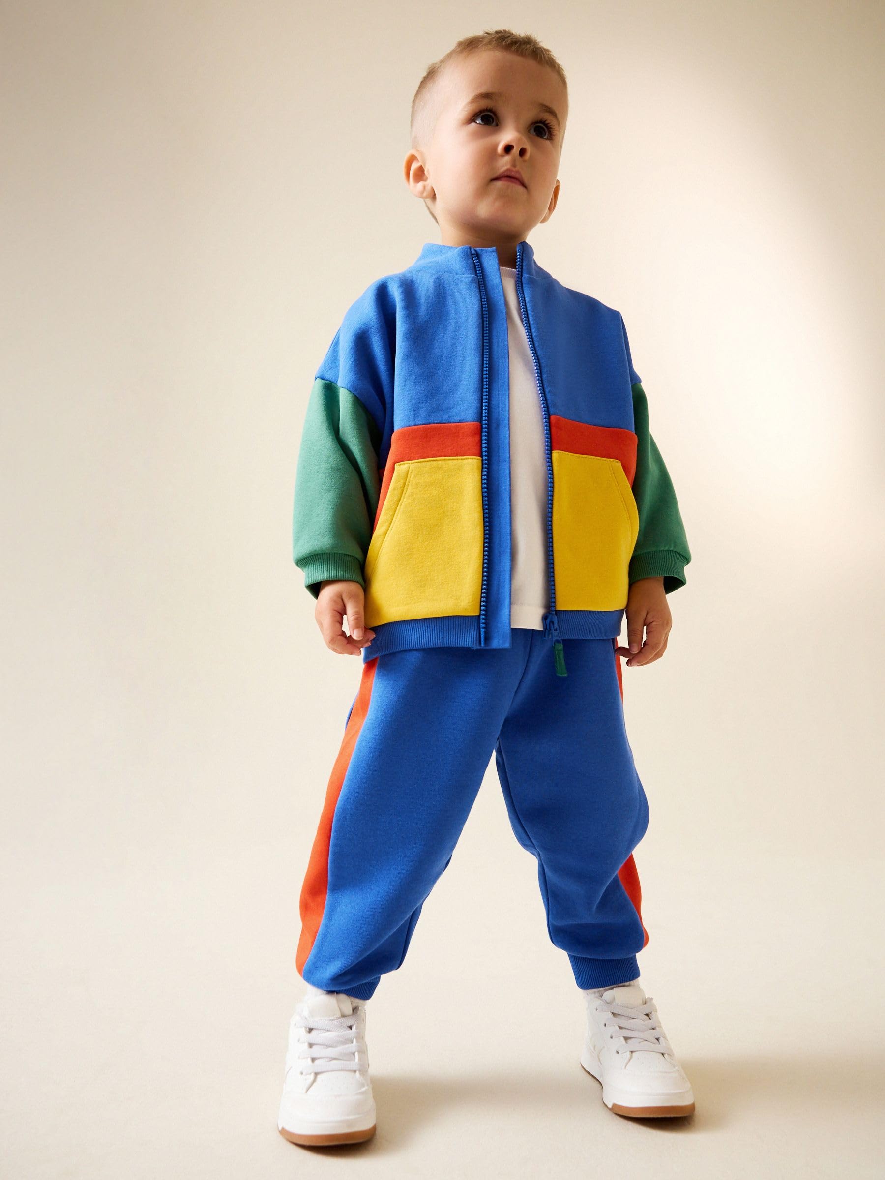 NEXT Jungen Jogginghose und Sweatjacke im Set