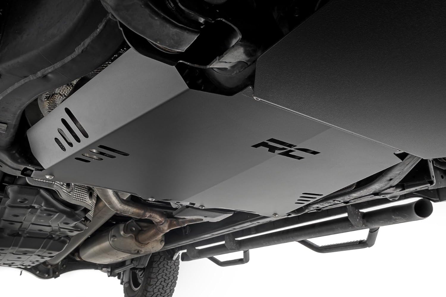 Rough Country Catalytic Converter Shield for Toyota Tundra Non-Hybrid (2022-2026) 2WD/4WD – 14-Gauge Steel Anti Theft Skid Plate