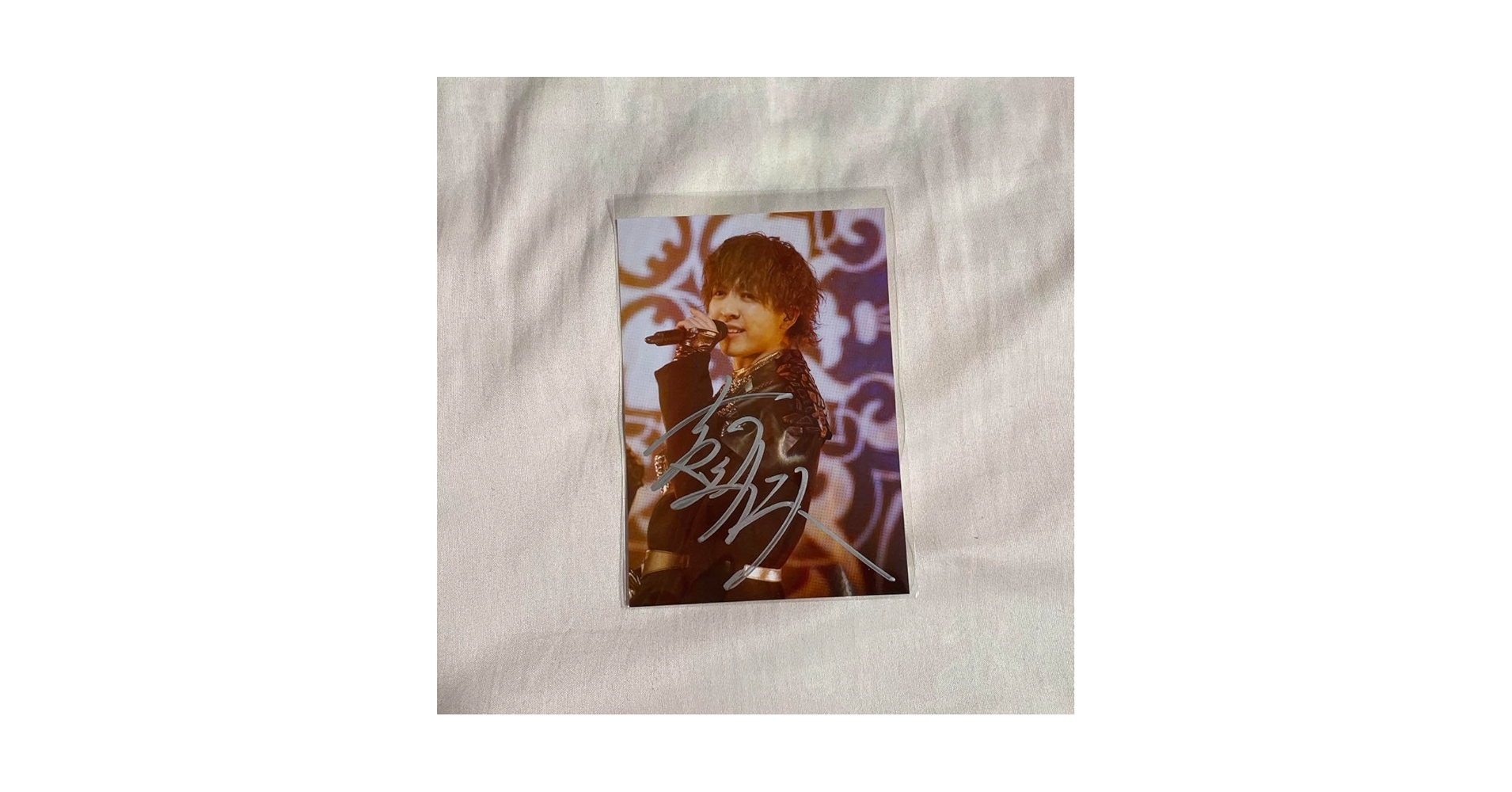 Amazon.co.jp: M!LK 吉田仁人 生写真 サイン入り : 文房具