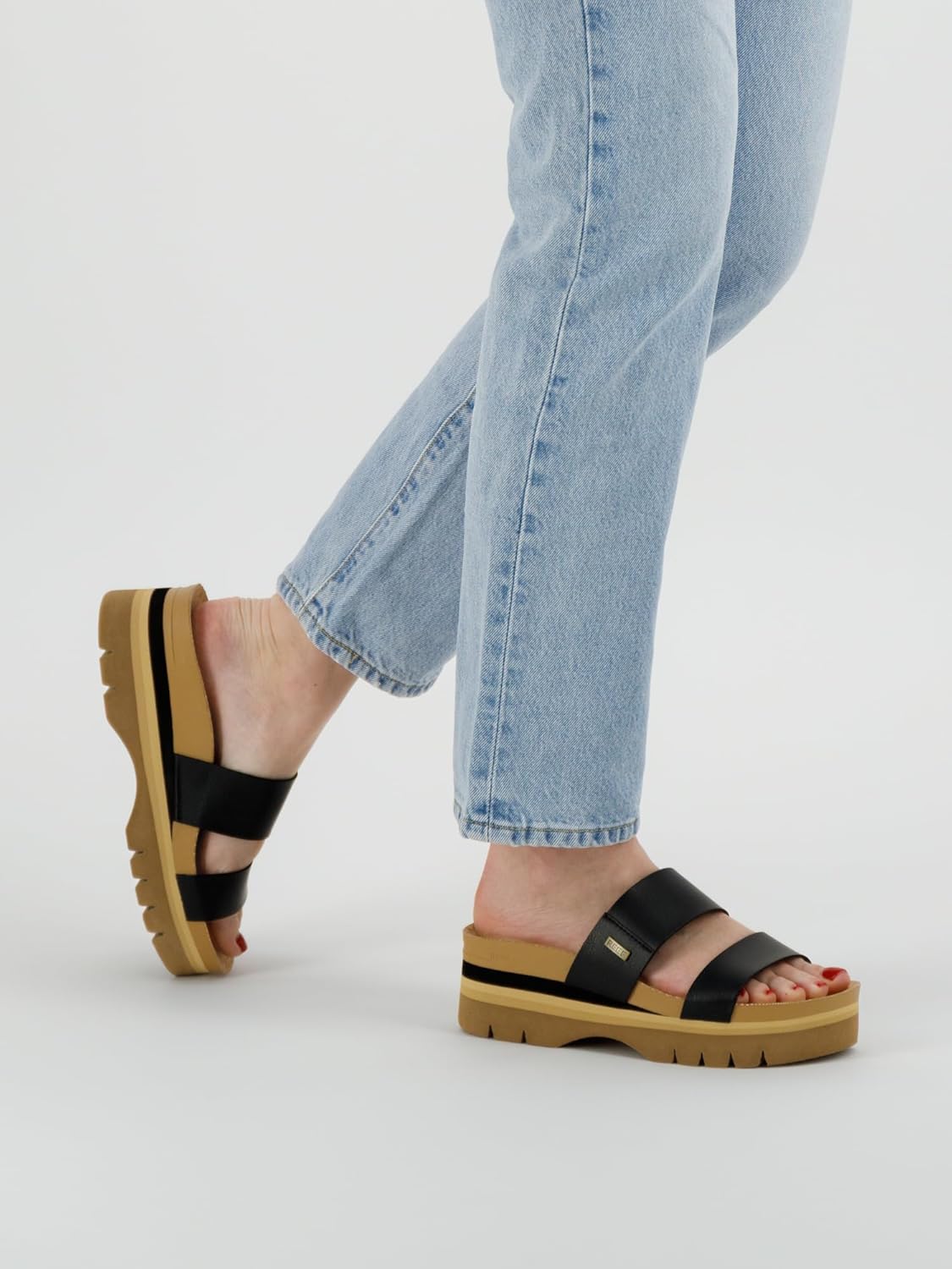 REEF Women's, Cushion Vista Higher Slide - Image 4