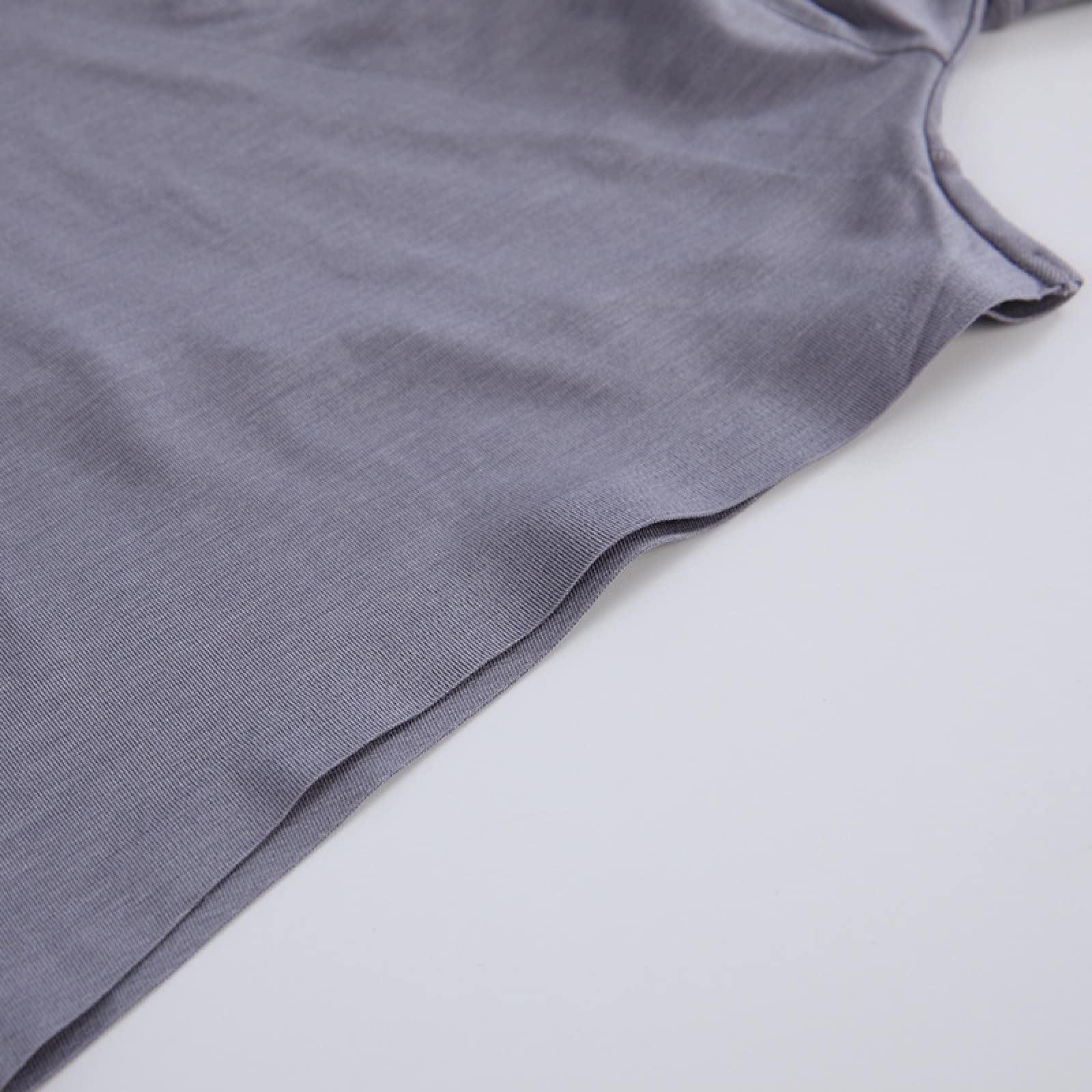 HIONRE Slip di seta senza cuciture del ferro per gli uomini, T-pants senza cuciture degli uomini, biancheria intima comoda tinta unita, grigio, 2XL, perizoma Multipack uomini