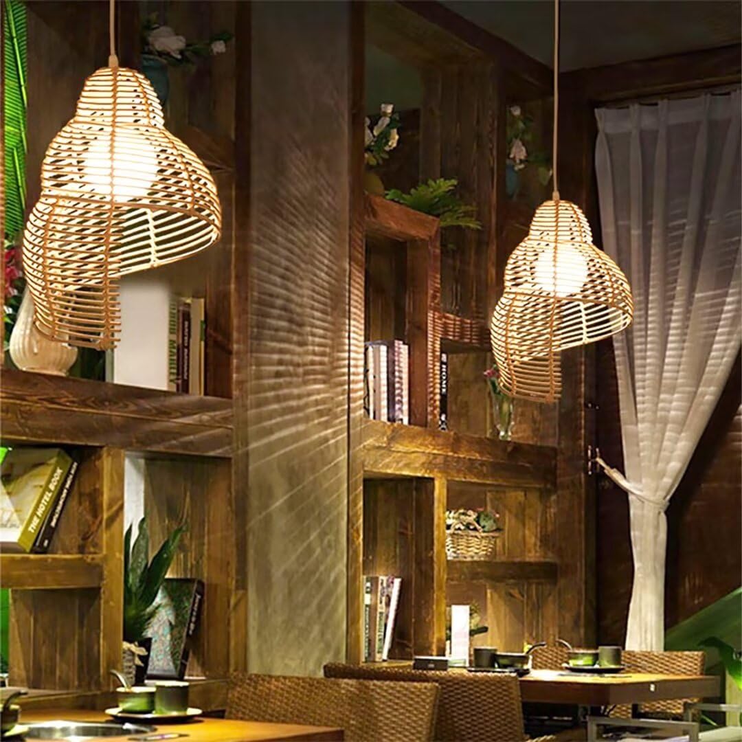 Lampada a sospensione in bambù fatta a mano Splendida lanterna a tessitura Lampadario Lampada da soffitto Illuminazione a soffitto per ristorante, soggiorno, bancone bar