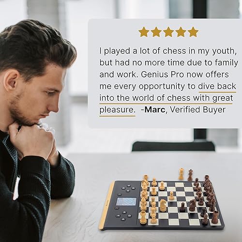 Miniatura 6 de Millennium Tablero de ajedrez electrónico - ChessGenius Pro Wood Edition - Principiante a avanzado - Estrategia interactiva y aprendizaje - Piezas