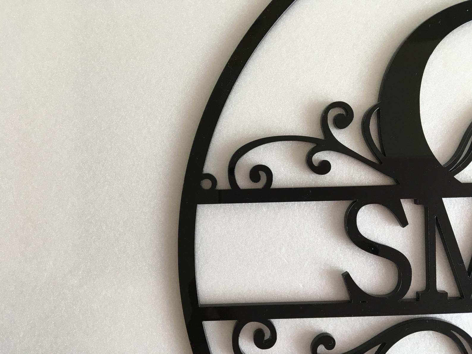 FranJohnsonHouse, Personnalisé Signe Nom pour mur decoration, Nom de famille, Cadeau pour les couples, panneau Monogramme Lettre, Initiale, Cadeau de mariage, Anniversaire, Birthday (Design 1)