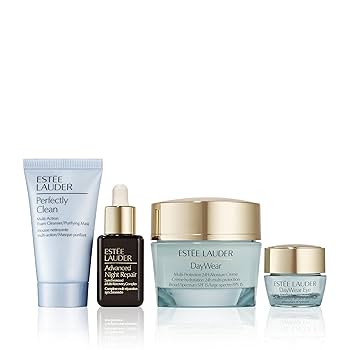 エスティーローダー Holiday Skincare Set Amazon.com: Estée Lauder DayWear Moisturizer Holiday