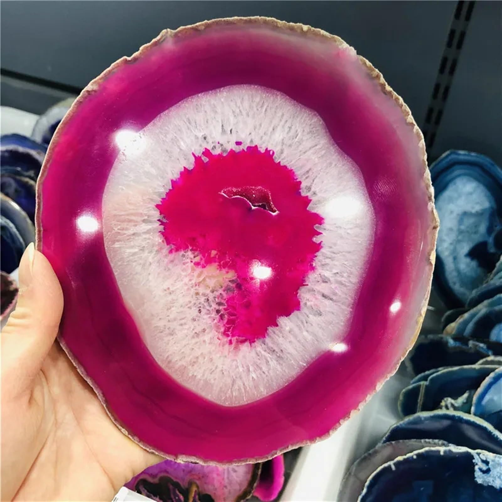 MDBJTCYZN Beautiful Agate Chips Purple Geode Polished Crystal Quartz Crafts Mat Home Decoration Stone