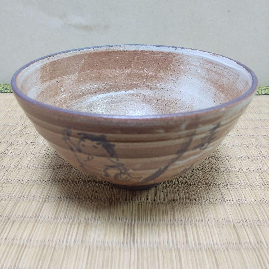 茶道具  十牛図 「尋牛」鐵絵  茶盌 信楽壺中窯  保庭楽入  造 Amazon.co.jp: 茶道具 十牛図 「尋牛」鐵絵 茶盌 信楽壺中窯 保