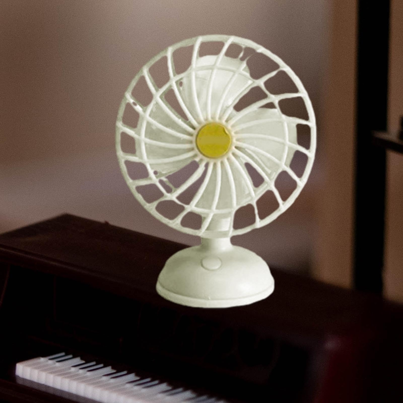 5 set di 1/12 scala casa delle bambole USB ricaricabile ventilatore elettrico in miniatura elettrodomestici bianco