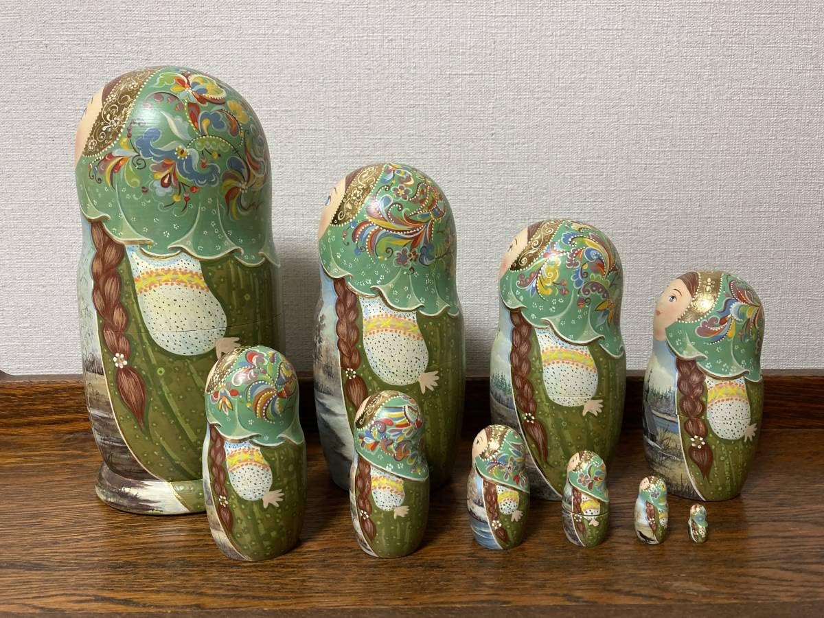 ＊訳あり ロシア雑貨☆四季マトリョーシカ 早春のマンドラギ(10P)ゴルシコワ作 訳あり ロシア雑貨☆四季マトリョーシカ 早春のマンドラギ(10P