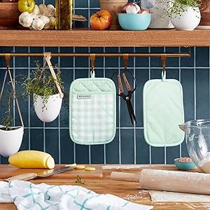 KitchenAid Gingham Pot Holder 2-Pack Set, Pistachio, 7"x10"