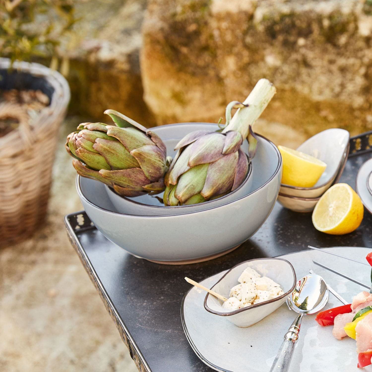 LOBERON Schüssel 2er Set Biarré, zwei Größen, stapelbar, mediterraner Charakter, schlichtes Design, Geschirr, Tischaccessoires, Küchenzubehör, Steinzeug, grau