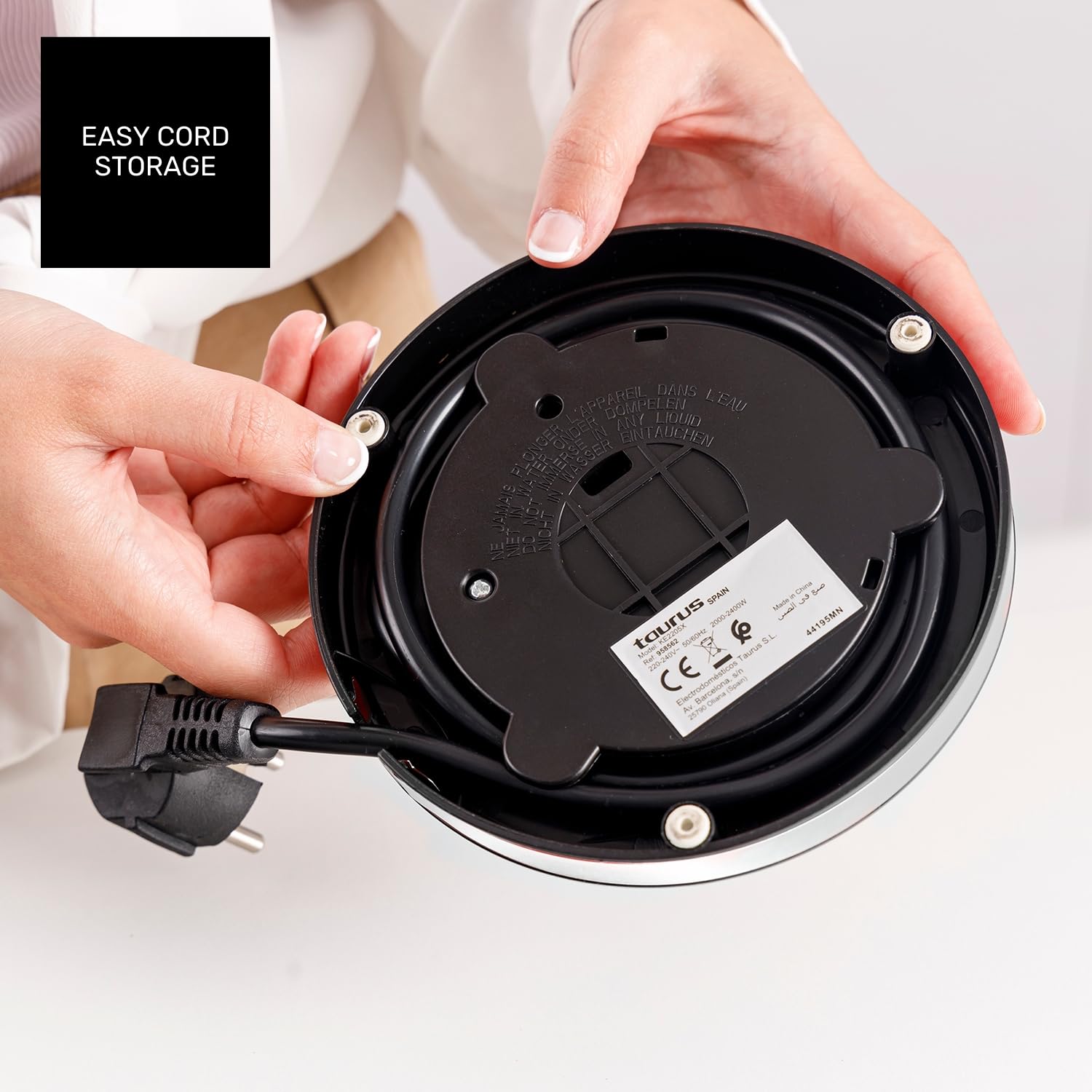 Taurus - Bollitore elettrico 2400W 1L | Bollitura rapida | Base 360° | Spegnimento automatico | Filtro estraibile | Senza BPA | Indicatore livello acqua | LED | Inox | Crema