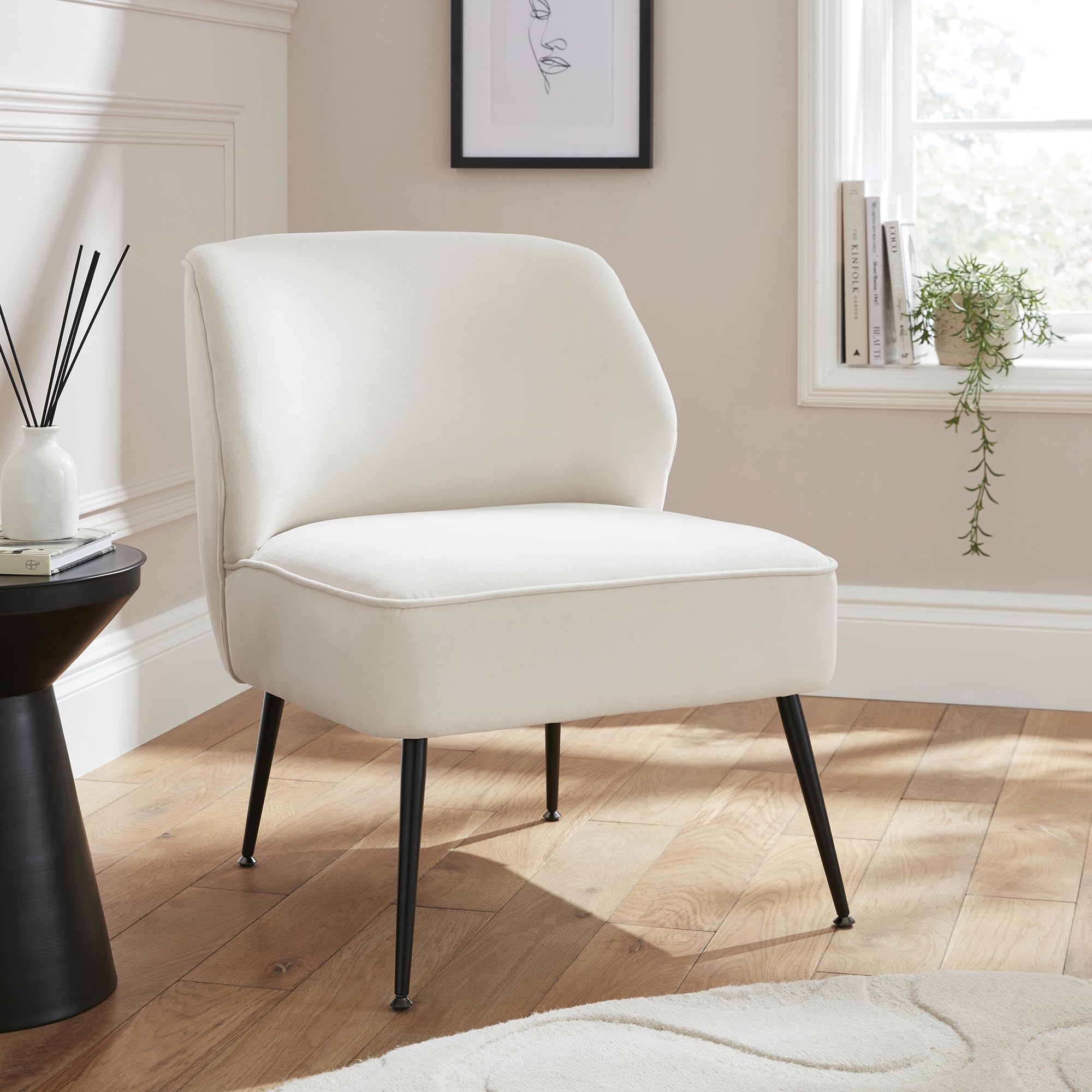 GFW Ava Accent Chair, Natural Soft Velvet Upholstered Armchair with Black Metal Legs, Modern Occasional Chair for Living Room, Bedroom and Reading Corner
