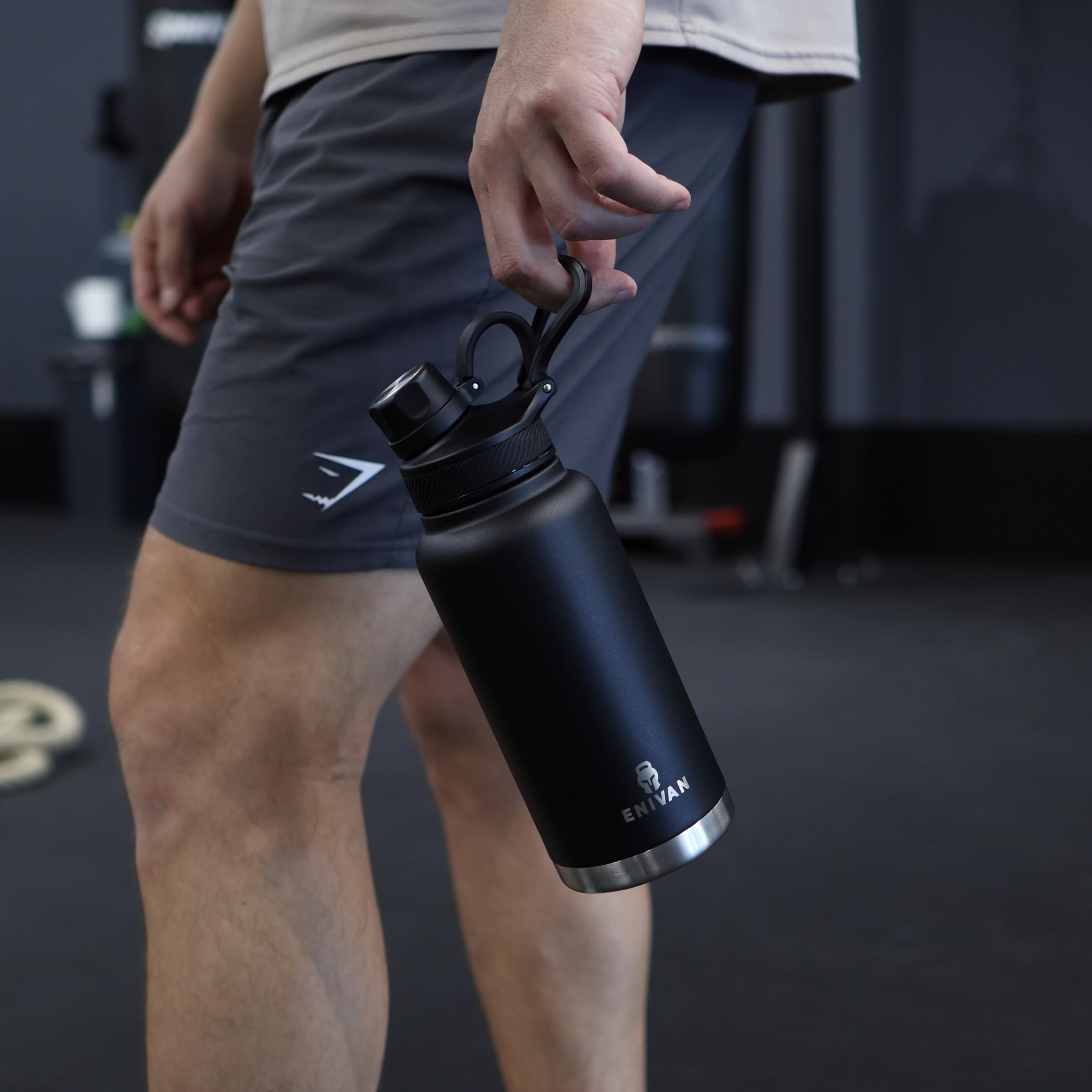 Pack Sac de Sport Magnétique + Gourde Isotherme 1L – Aimant Puissant, Étanche, Poche Téléphone, Bandoulière Ajustable – Gym, Fitness, Muscu