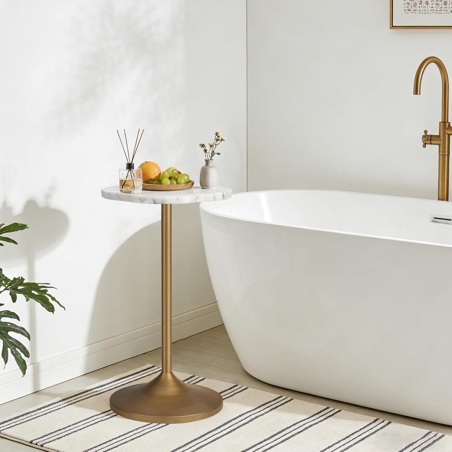 Aoligrace White Marble Drink Table,Small End Table with Metal Pedestal Stand,Antique Gold Cocktail Martini Tables for Small Spaces,Modern Side Tables for Living Room,Patio,Bedroom