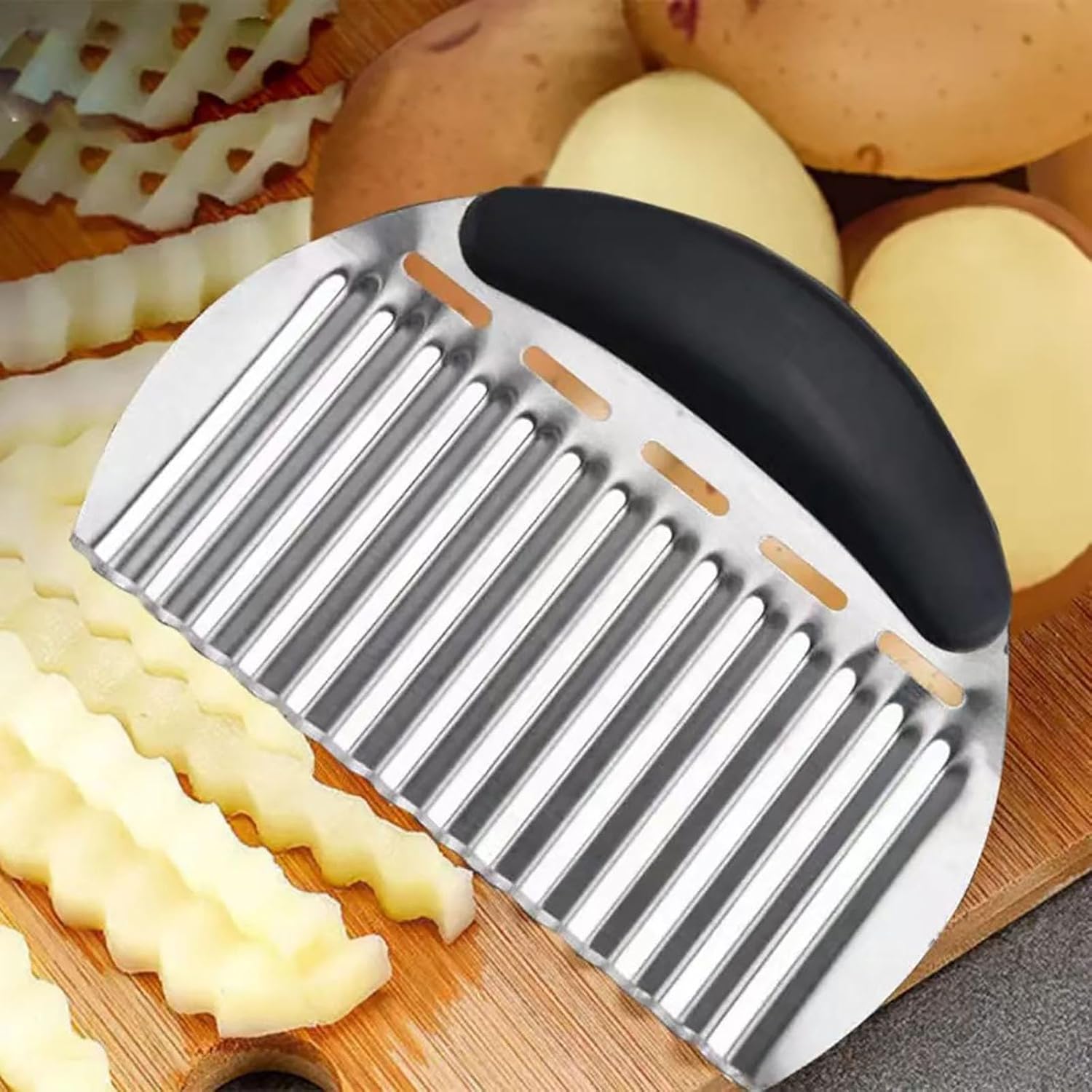 Wave Shaped Potato Slicer, 6.2 Inch x 4.9 Inch Black Stainless Steel Potato Slicer for Kitchen (black)