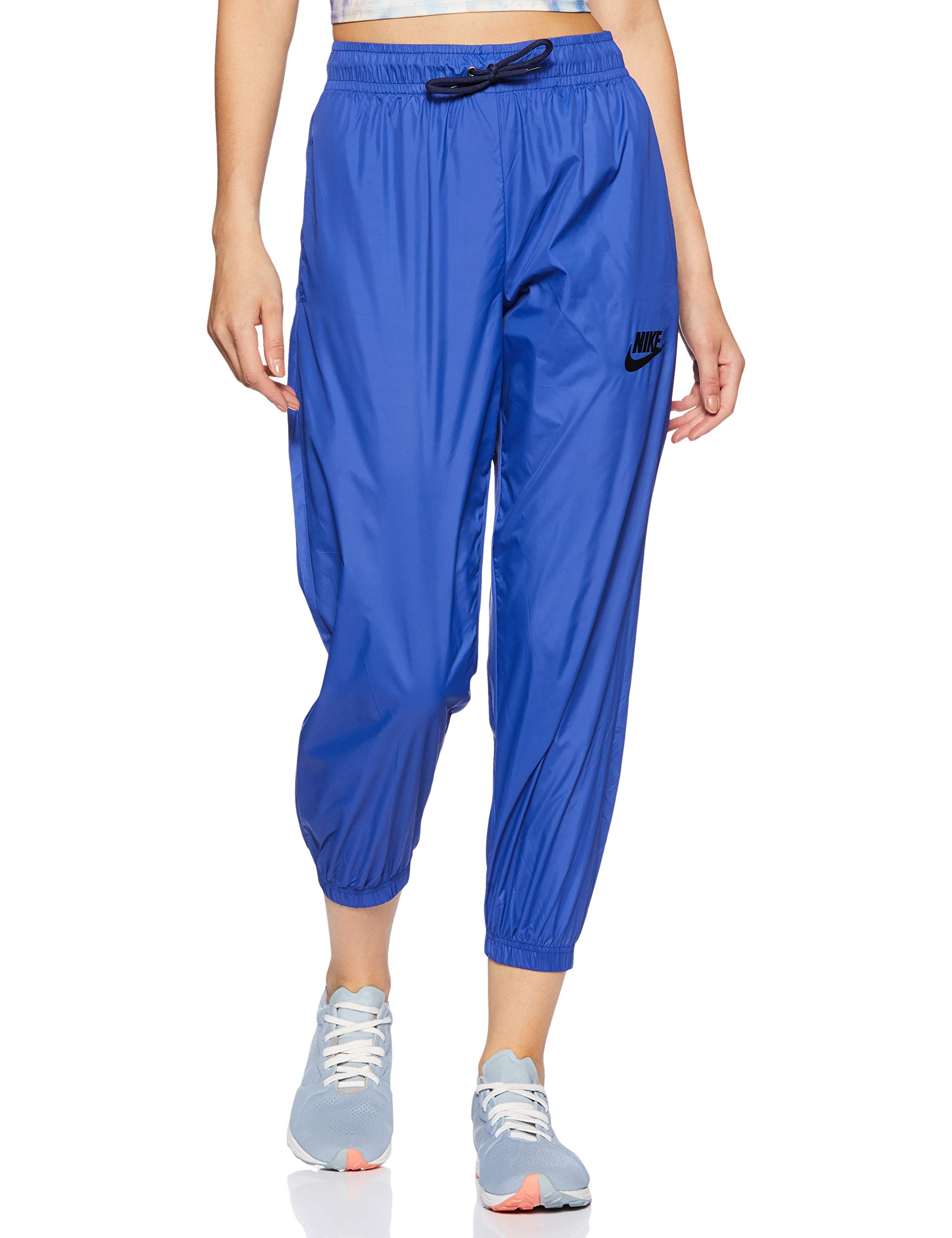 NikeWomen's Regular Fit Mid Rise Track Pant