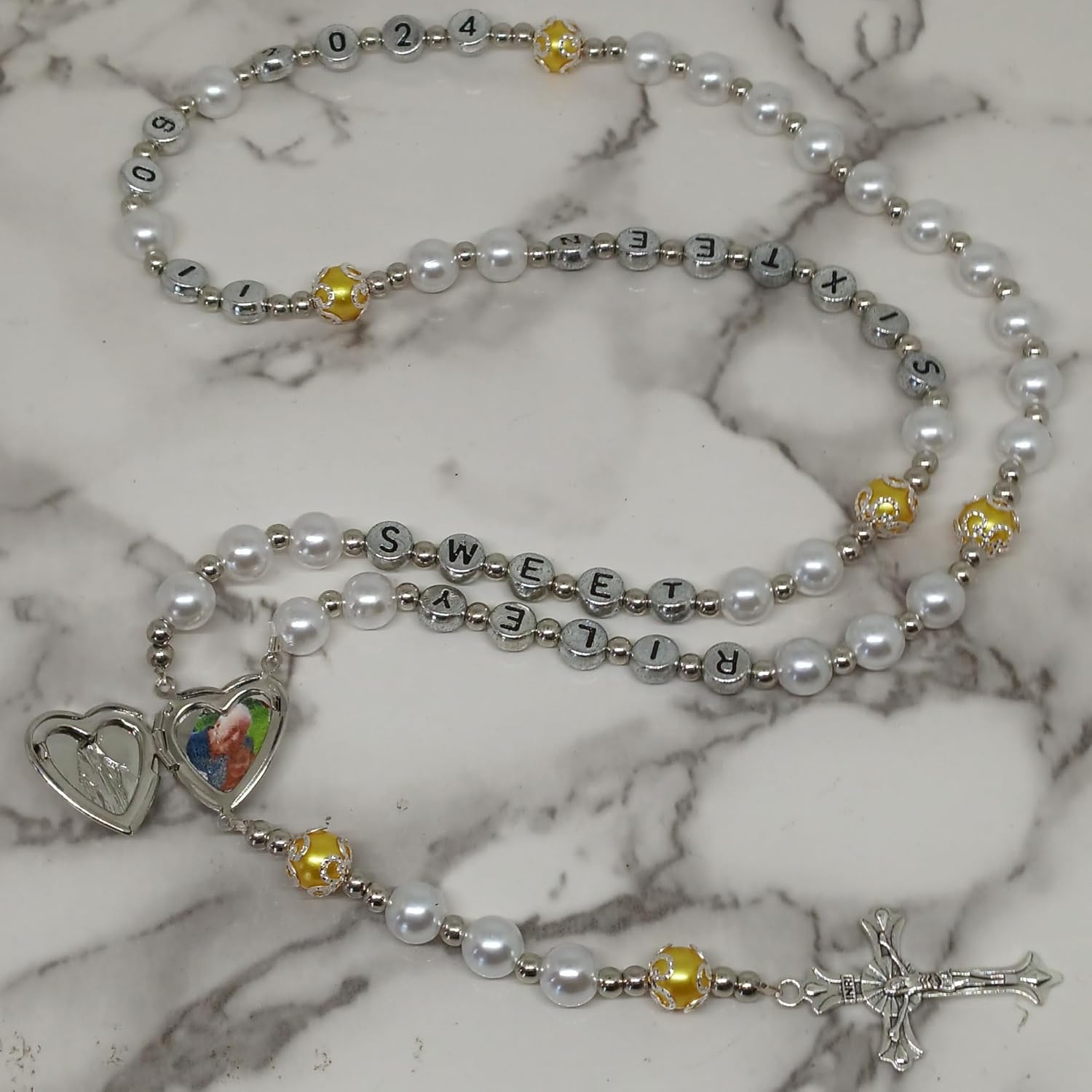 Personalized Rosary with Name and locket for pictures Prayer Beads Crucifix * Meditation * Cross * Baptism * Christening * First Communion - White beads with the accent color of your choice