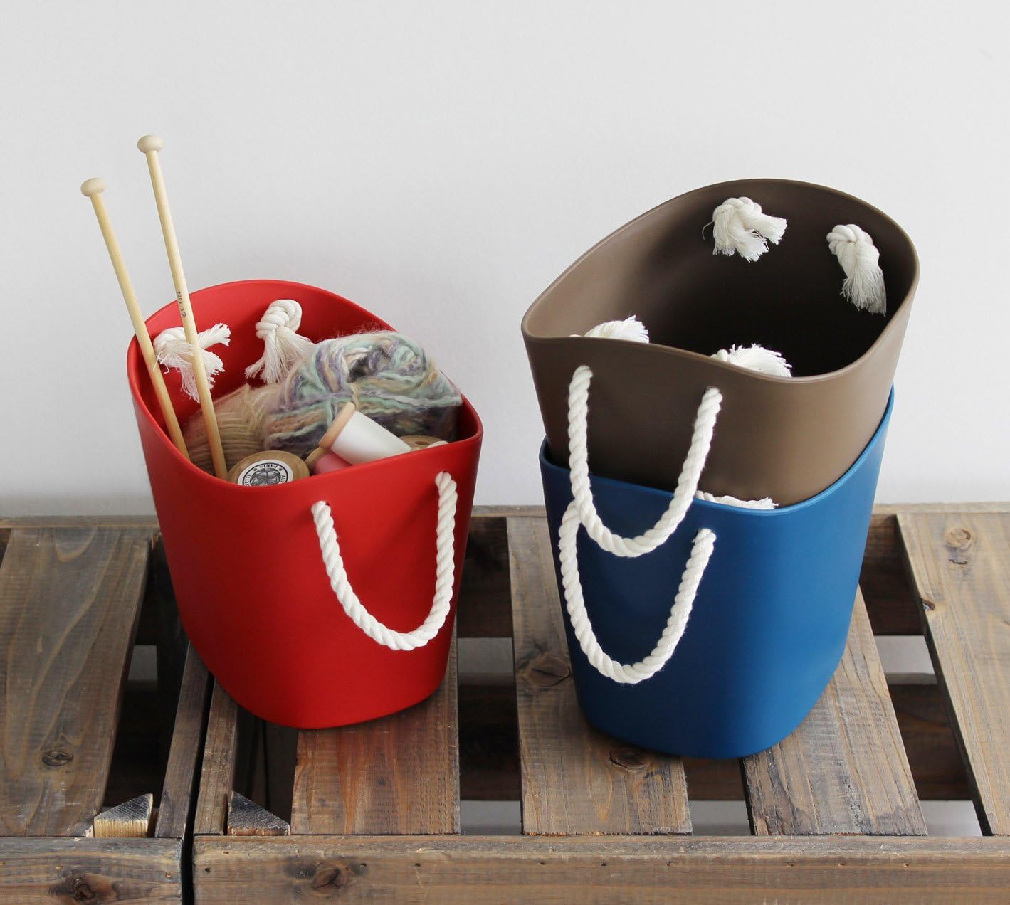 Yawata Kasei 238973 Multi-Basket, Red, Mini 0.6 gal (2 L), Sceltevie Balcolore