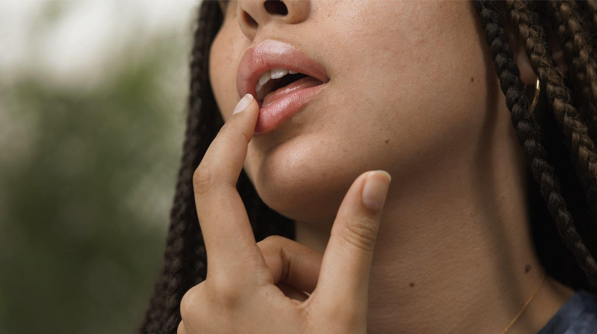 The Body Shop Lip Butter - Dry Lips -6 The Body Shop Lip Butter - Dry Lips -6