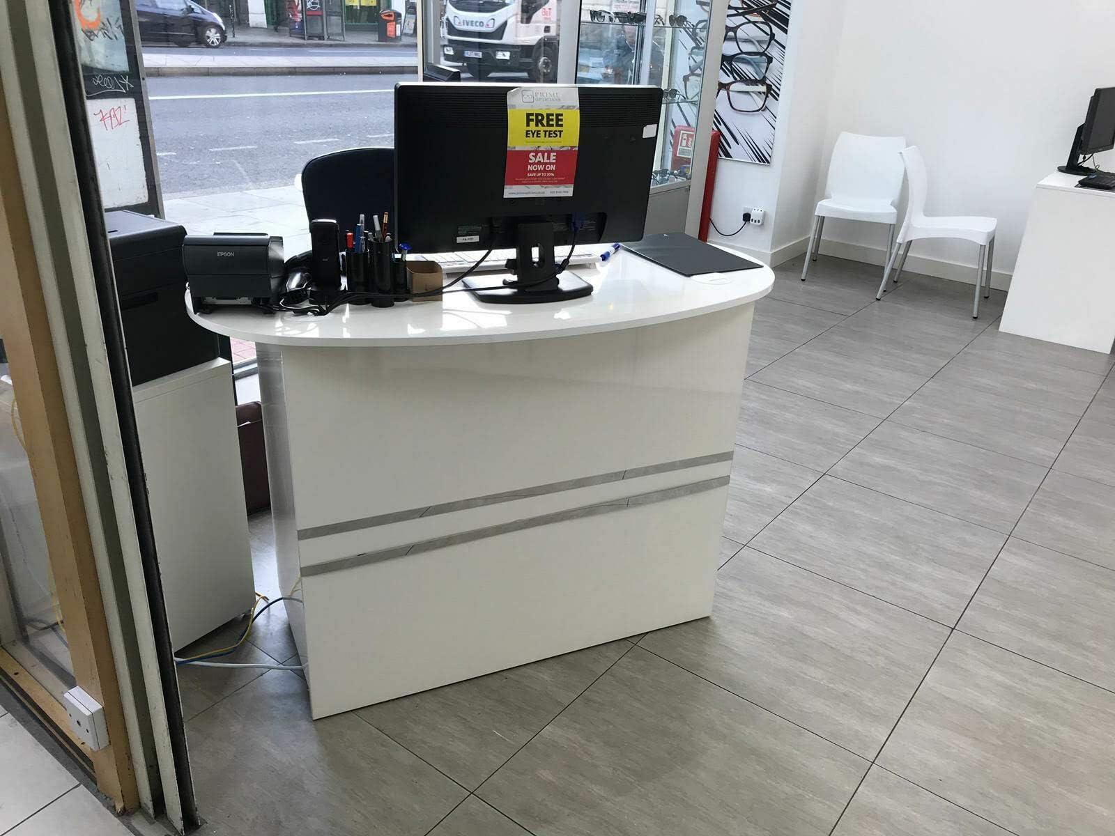 MAGIC KITCHENS WHITE GLOSS RECEPTION DESK WITH STORAGE AND DRAWERS,CURVED DESK - KIDNEY SHAPE