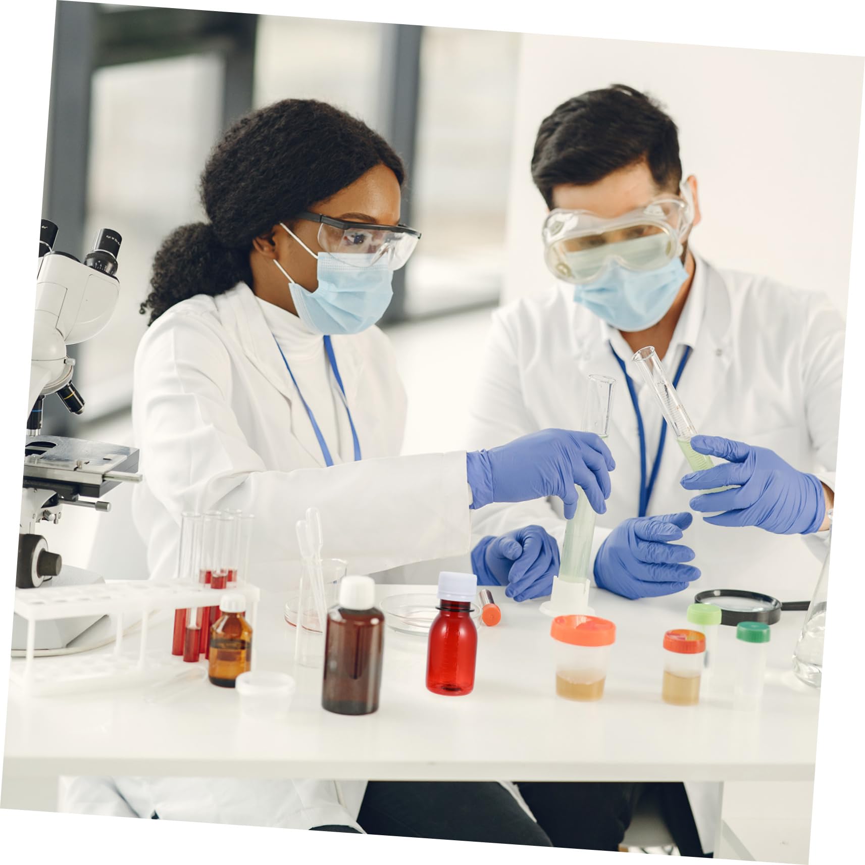 CIYODO 20pcs Laboratory Reagent Bottle The Graduated Bottle White Laboratory Graduated Bottle Leak Proof Media Bottle