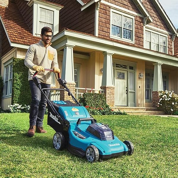 Makita 36V LXT 21" Self-Propelled Lawn Mower, Kit with Four 5.0Ah Batteries and Dual Port Charger (Model DLM539CT4) by Makita - Image 9