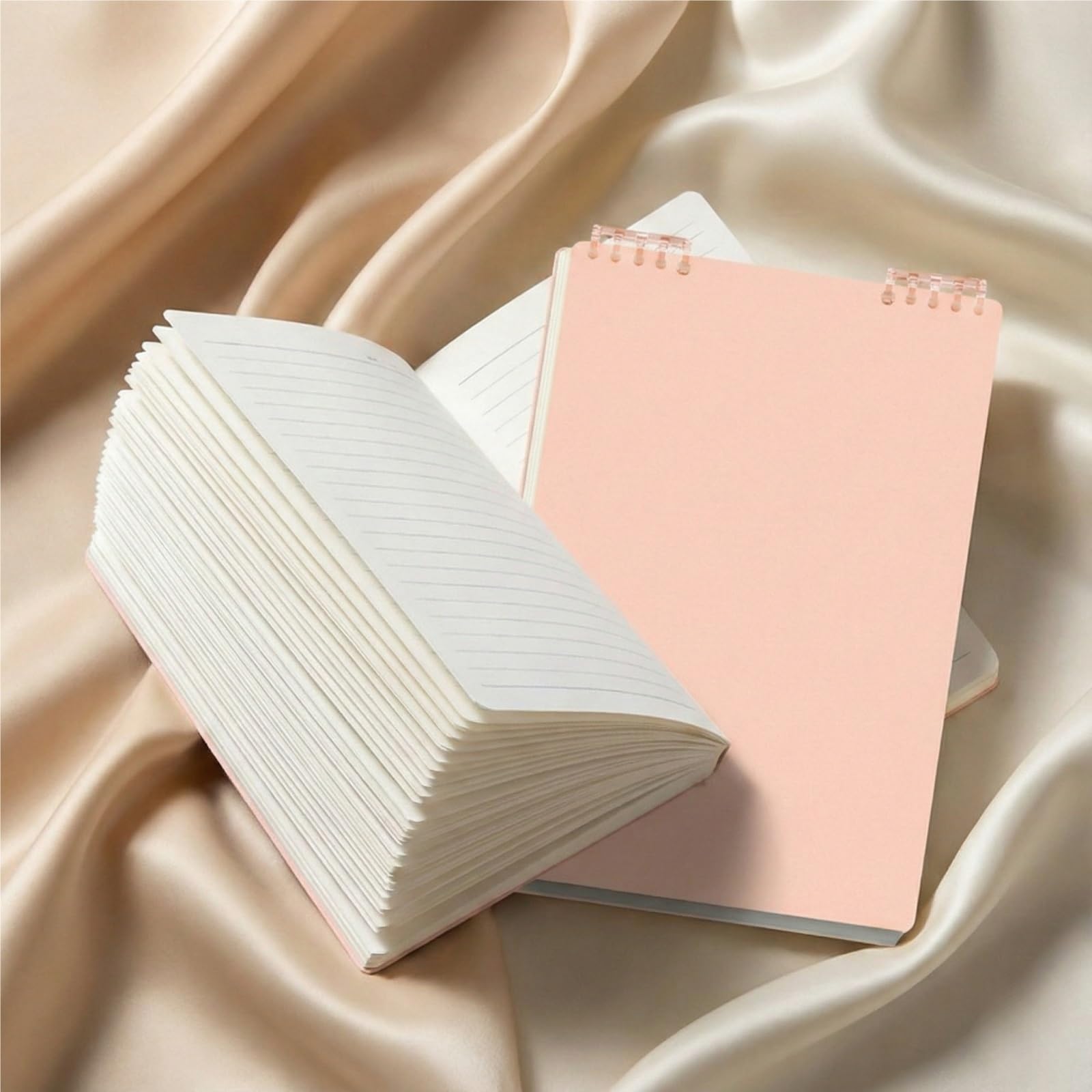 Papier ligné épais de cahier à spirale vertical rose