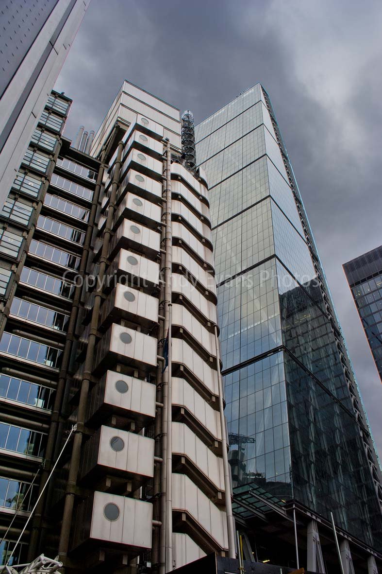 Art mural Lloyd's de Londres et Leadenhall : décorez vos bureaux avec style avec cette photo UK