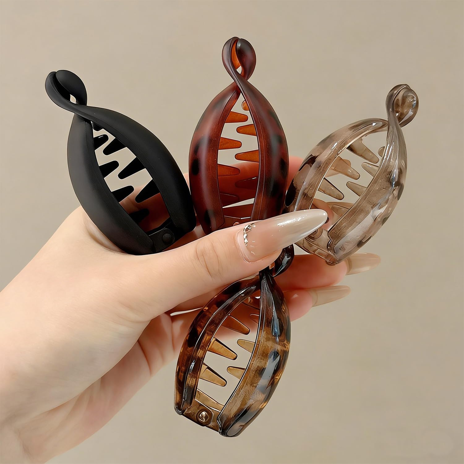 Banana Hair Claw Clips 4Pcs Leopard Print Matte Hair Claw Ponytail Fixing Artifact Acrylic Hair Barrette Strong Hold Non Slip Clip Back of Head Hair Shark Clip for Women Girl Hair Accessories