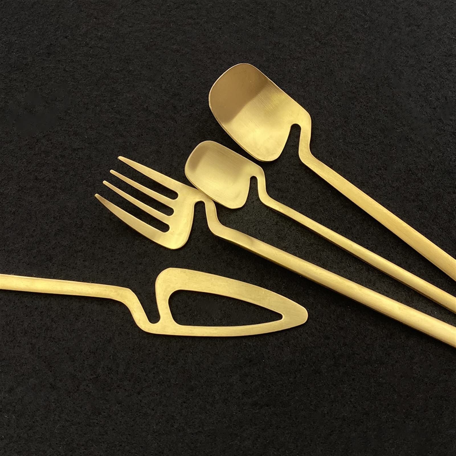 Bestecksets, 24-teilig, Besteckset aus mattiertem Edelstahl, Geschirrset, Schwarzgold, Messer, Gabel, Löffel, Besteck, Küchenparty-Geschirrset