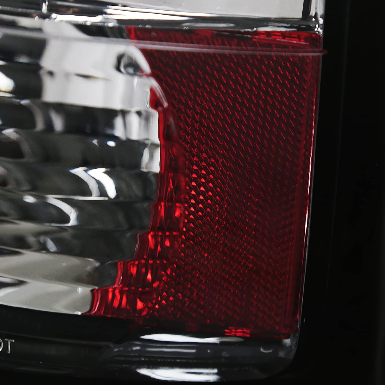 SPEC-D TUNING Chrome Tail Lights Compatible with 1999-2002 Chevy Silverado GMC Sierra 1500/1500HD/2500/2500HD/3500 Models, Left + Right Pair Assembly