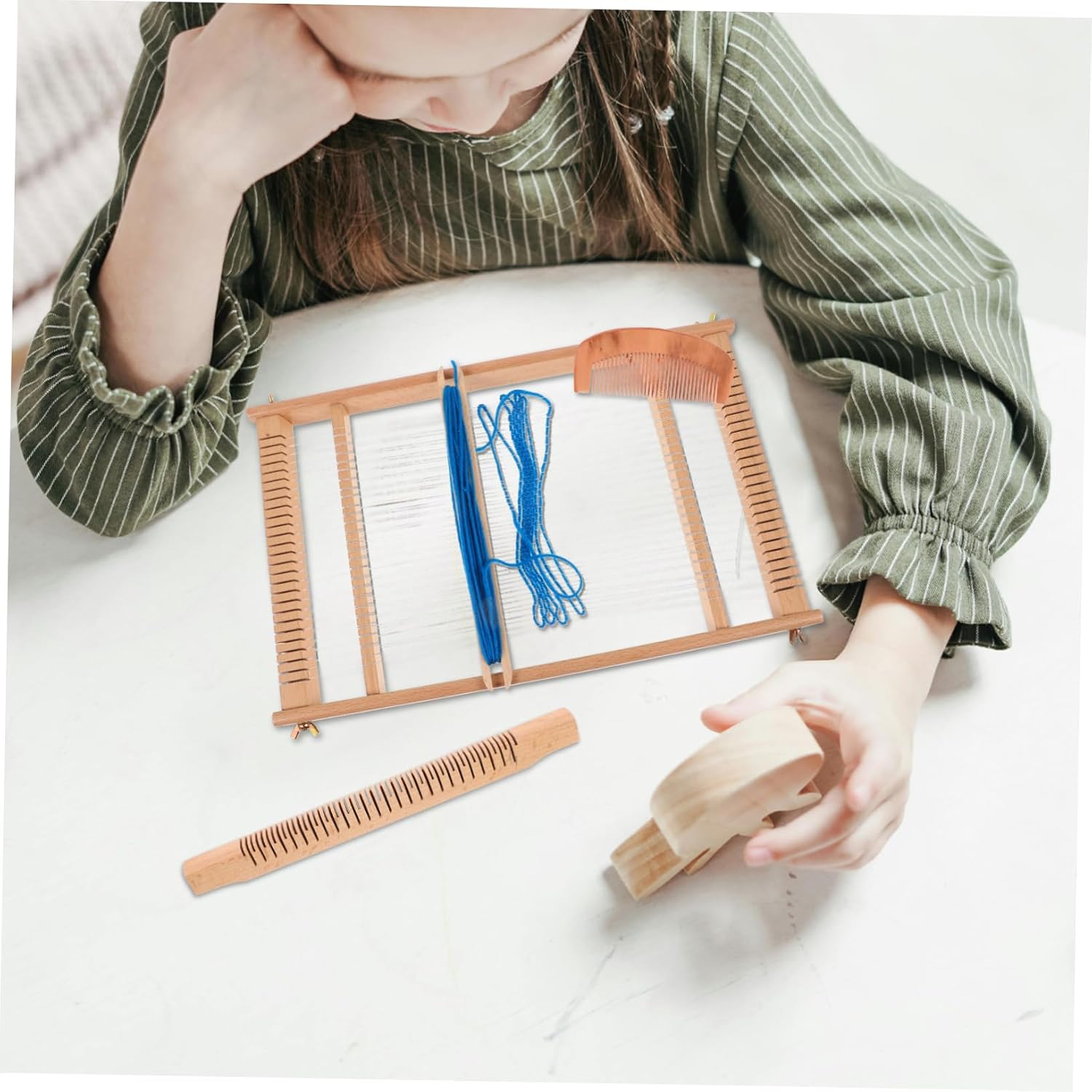 HOMSFOU DIY Wooden Weaving Loom for Beginners Creative Hand Weaving Frame for Crafting Projects Fun and Easy Setup for Teens and Boy Girl Durable Wooden Construction for Various Techniques
