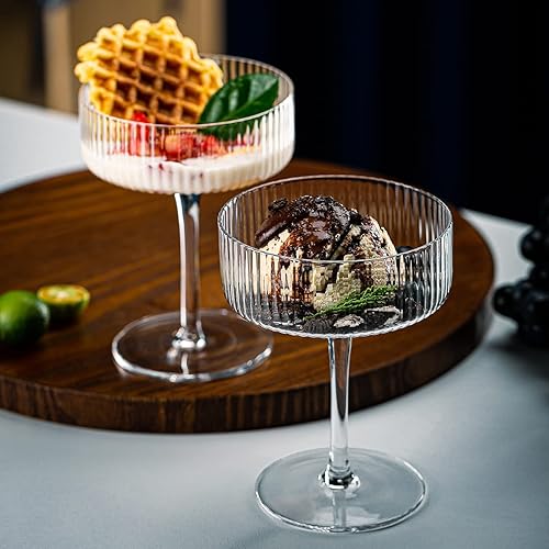 Miniatura 6 de Copas vintage Art Deco Coupé, juego de 4 copas de cóctel coupé acanaladas, vasos de Martini clásicos de 10 onzas, elegante copa de Manhattan soplada