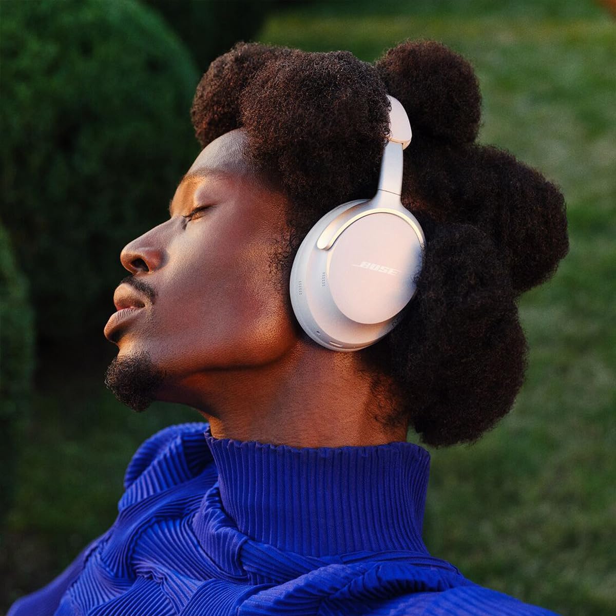 Bose Smart Ultra Soundbar with QuietComfort Ultra Wireless Noise Cancelling Headphones (White) Bose Smart Ultra Soundbar with QuietComfort Ultra Wireless Noise Cancelling Headphones (White)