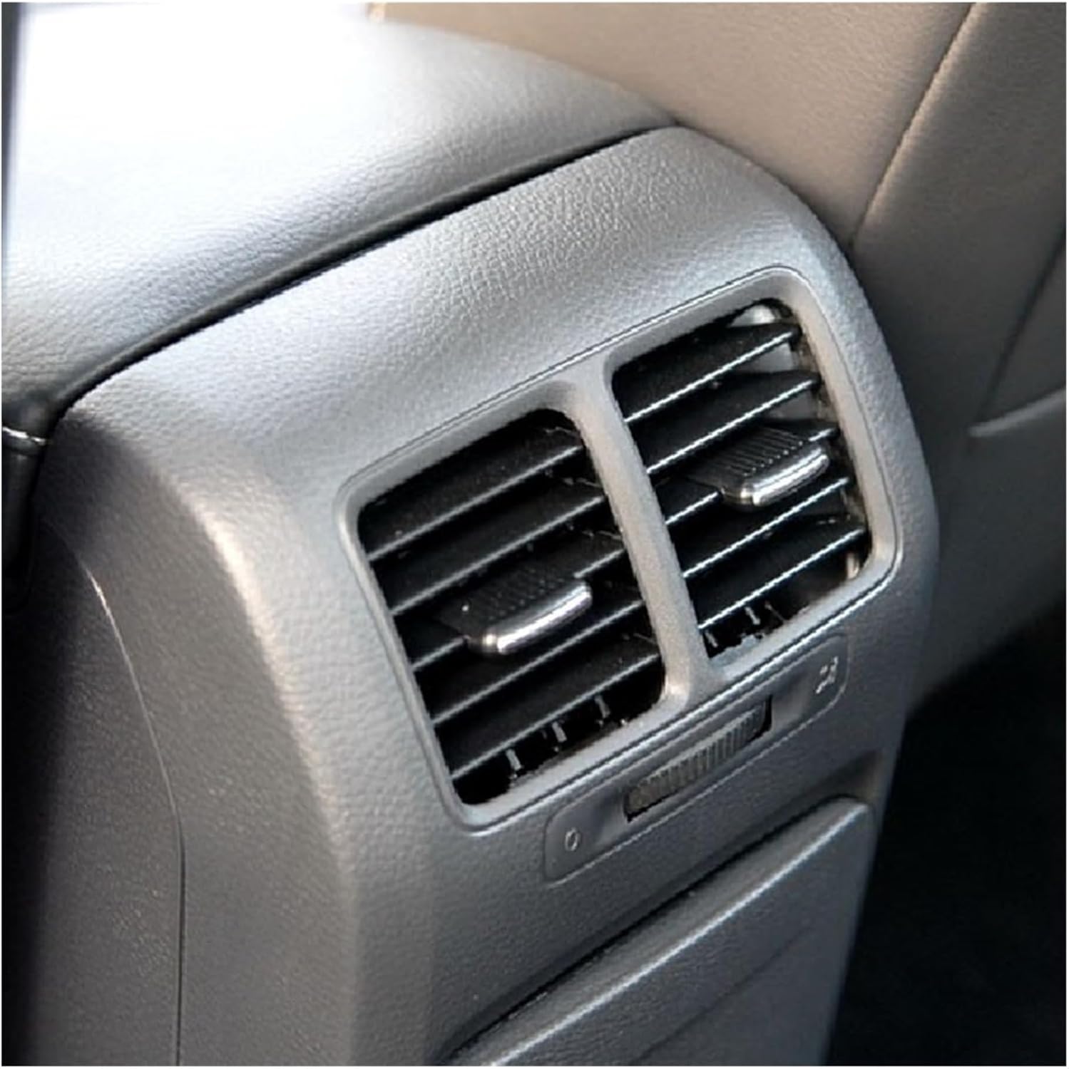 Rear Air Outlet Vent Assembly Replacement Parts Car Rear Air Vent Outlet Grilles Fit For VW Fit For Jetta MK5 Fit For Golf