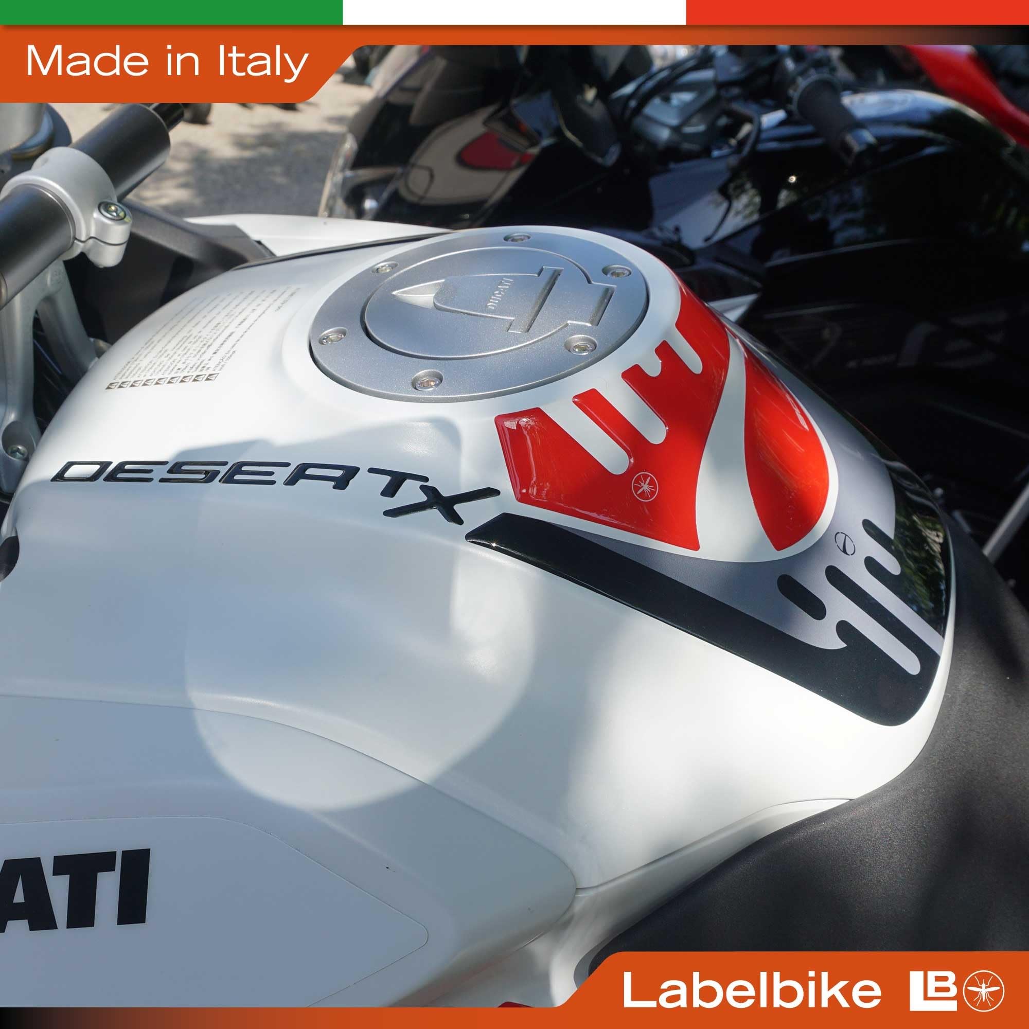 labelbike Adesivo Moto Paraserbatoio Compatibile con Ducati | DesertX 2026, Protezione Protezione in Resina, Antigraffio, Decorazione