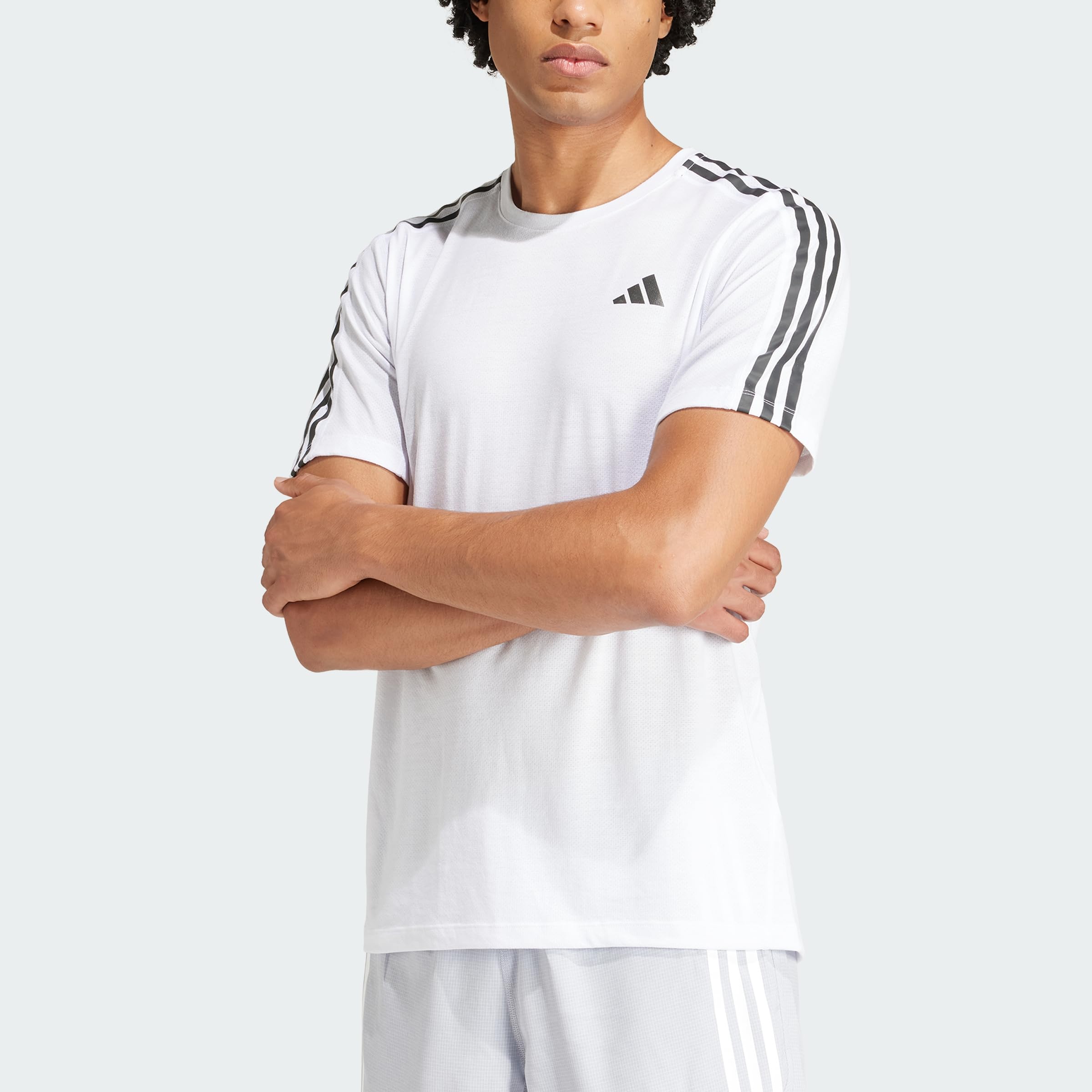 Own The Run 3-Stripes Erkek Tişört