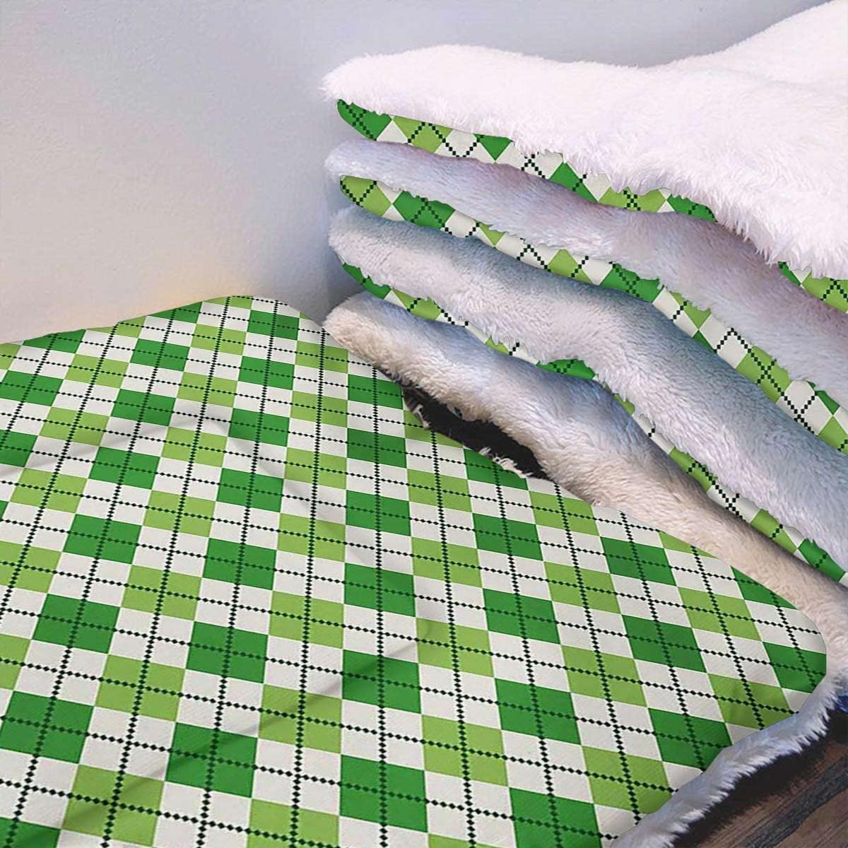review Green Pale Green White Pets Cat Bed Pet Blanket Thermal Crosswise Lines Soft Plush Autumn Winter Thermal Pet Bed Snooze Sleeping for Kittens Puppies Rabbits Classical Line Pattern 18