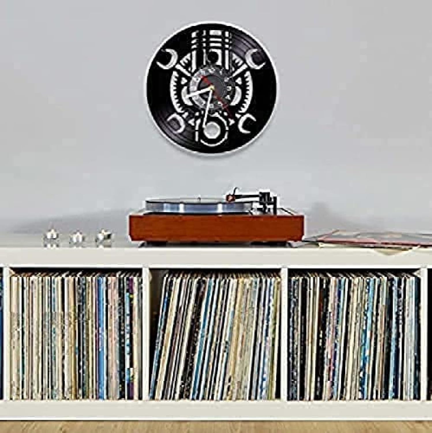 Wall Clock Battery Operated Silent Non-Ticking 12 Inch Car Repair Tool Service Garage Vinyl Record Wall Clock Piston Auto Art Retro Album Craft Wall Clock Decor Mechanic Gift