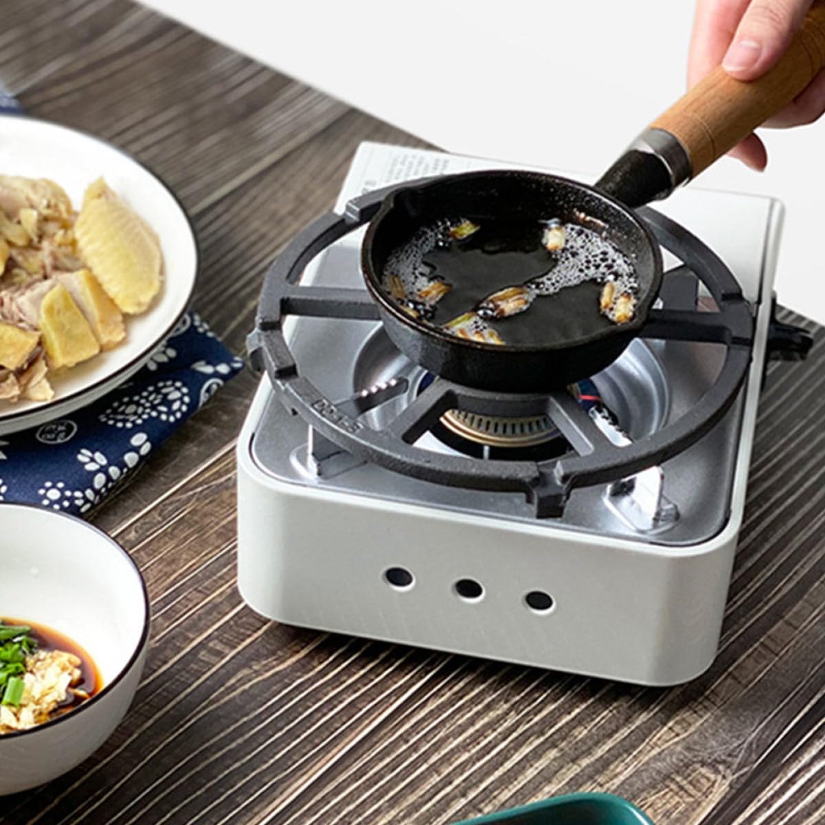 Kleiner Bratpfanne und Hoher Hitzebeständigkeit mit Gleichmäßiger Wärmeverteilung aus Eisen Pfannkuchenpfanne für Picknick und Camping